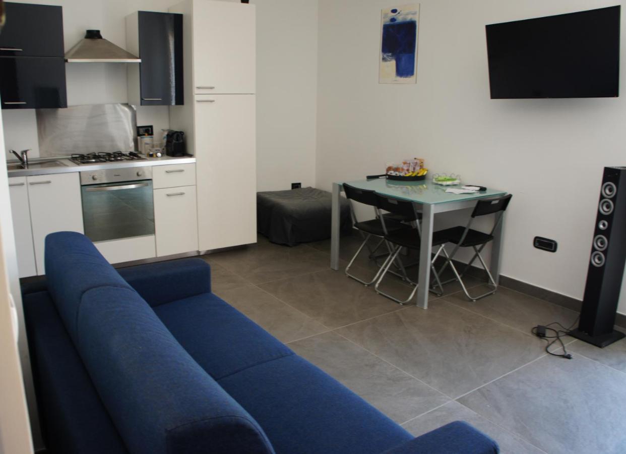 Da Nonna Teresa Bed & Breakfast ซาแลร์โน ภายนอก รูปภาพ