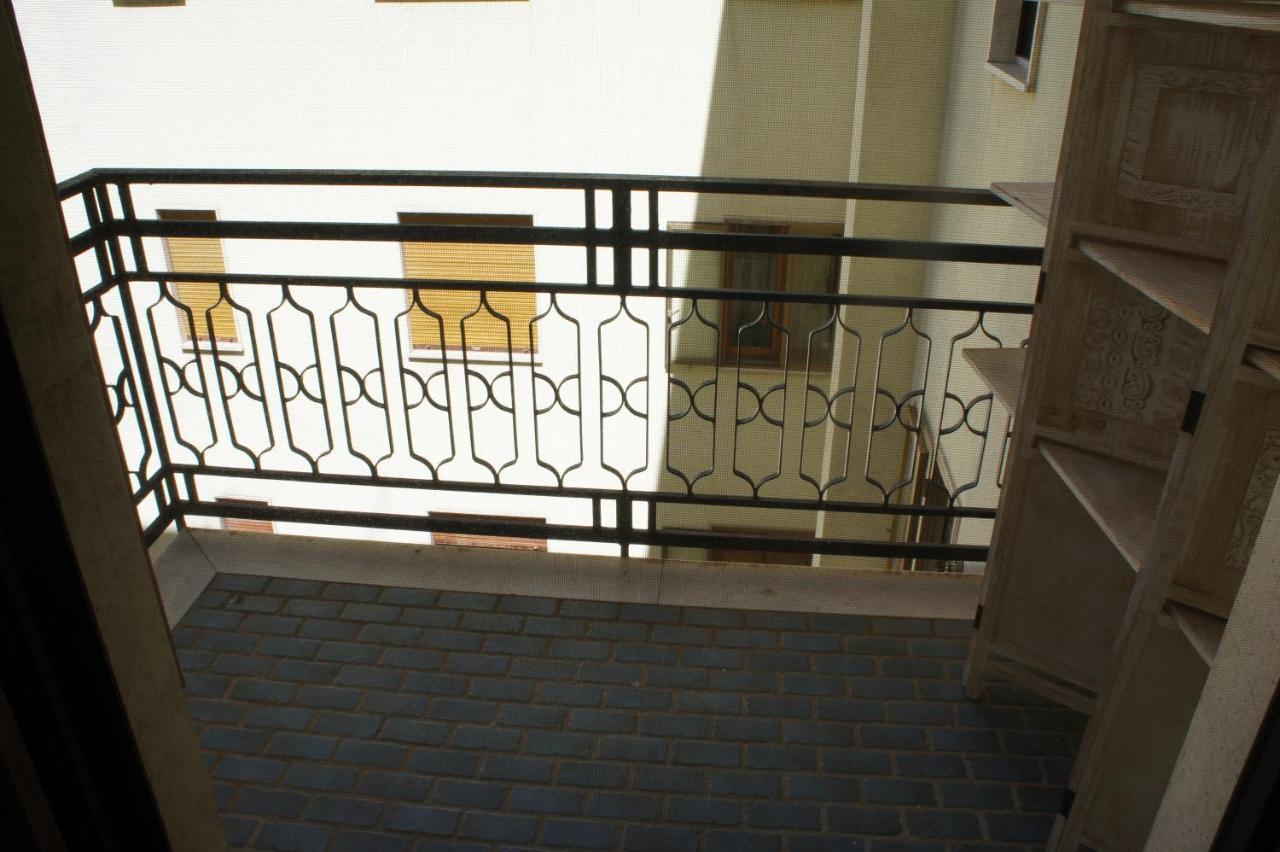 Da Nonna Teresa Bed & Breakfast ซาแลร์โน ภายนอก รูปภาพ